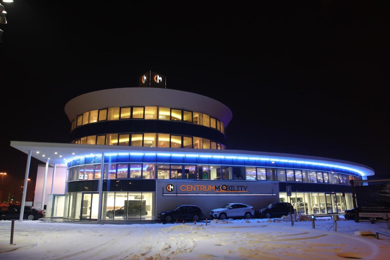 Tempus Club Garni Hotel Pressburg Exterior foto